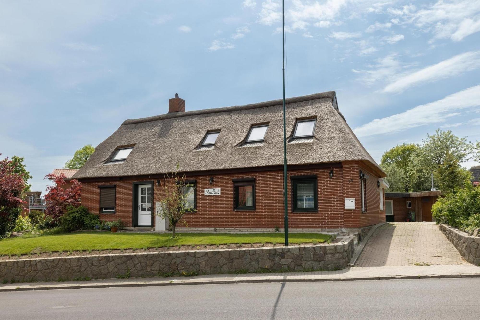 Haus MeerReet ReetZeit Grömitz Exterior foto